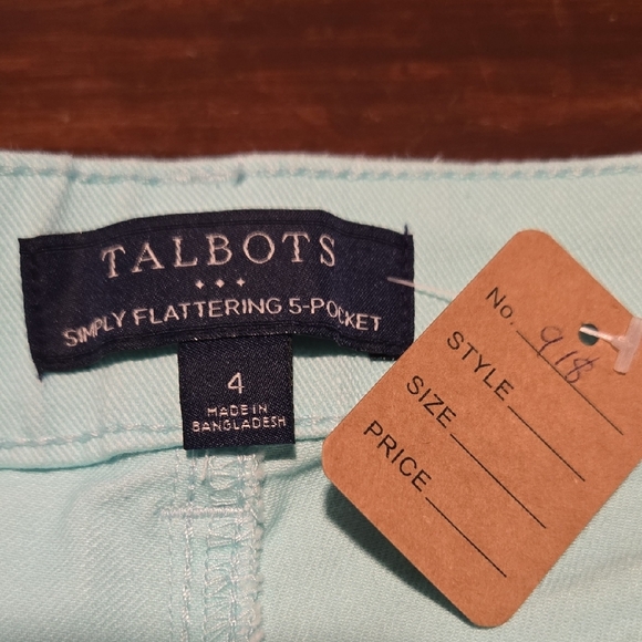 Talbots Simply Flattering Aqua/Mint Cropped Jeans #918 - Picture 2 of 9